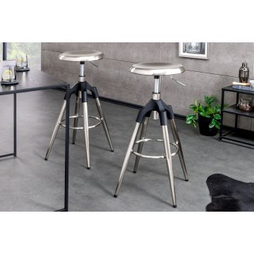 In Hoogte Verstelbare Barkruk Industrial Zilver Zwart Metaal Rond Draaibaar Industrial Design - 43655
