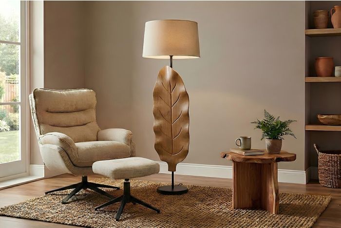 Massief Houten Vloerlamp Leaf Beige 130cm Teakhout Bladmotief met Stoffen Lampenkap